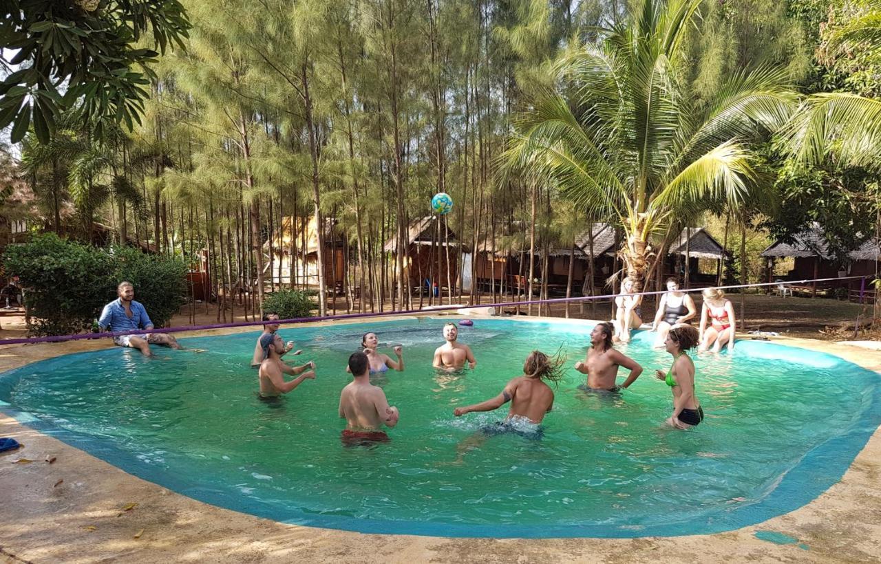 Slacklines Hostel Ko Lanta Exterior foto